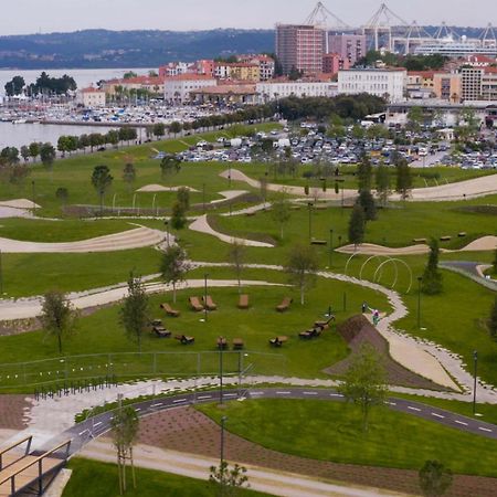 Sun Kissed Apartment Koper Bagian luar foto