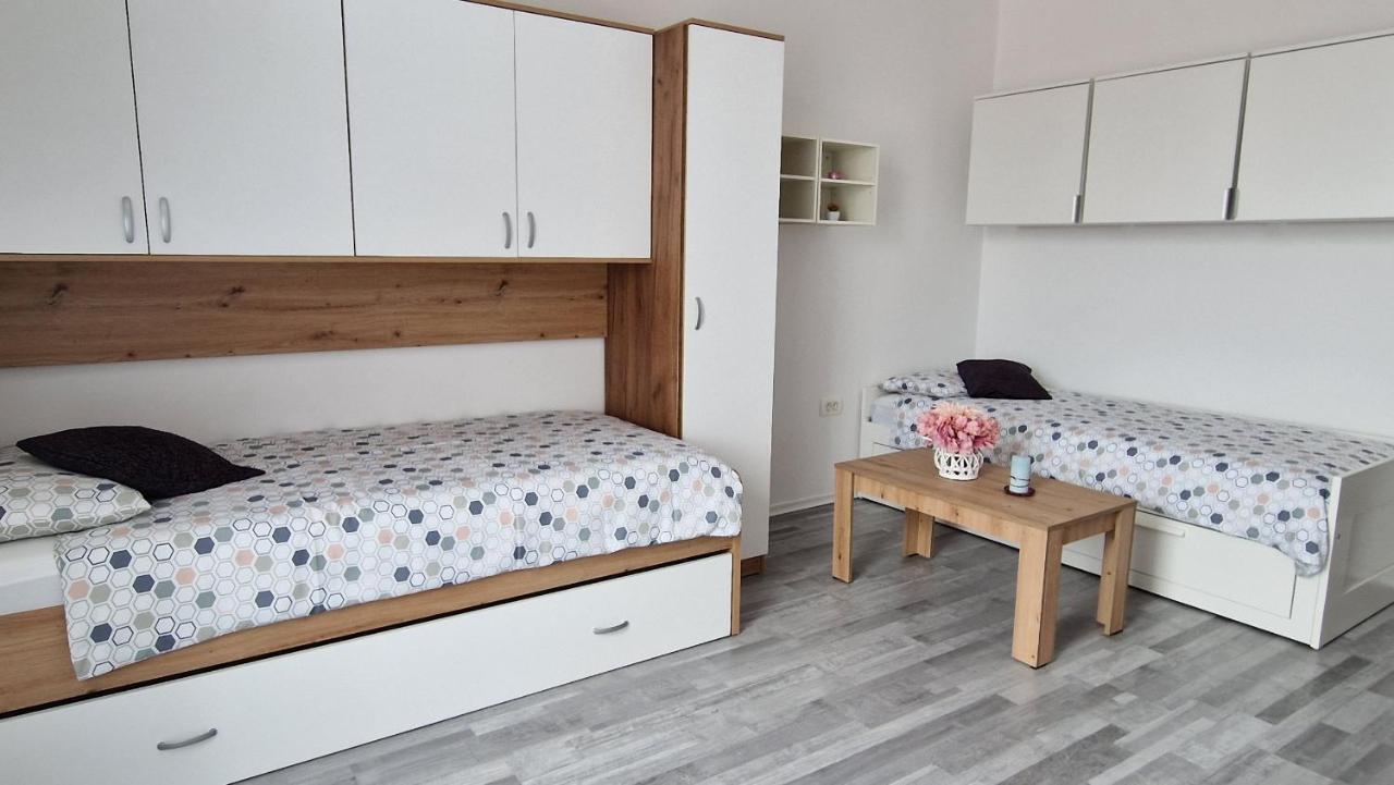 Sun Kissed Apartment Koper Bagian luar foto